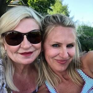 Meet your Posher, Robyn